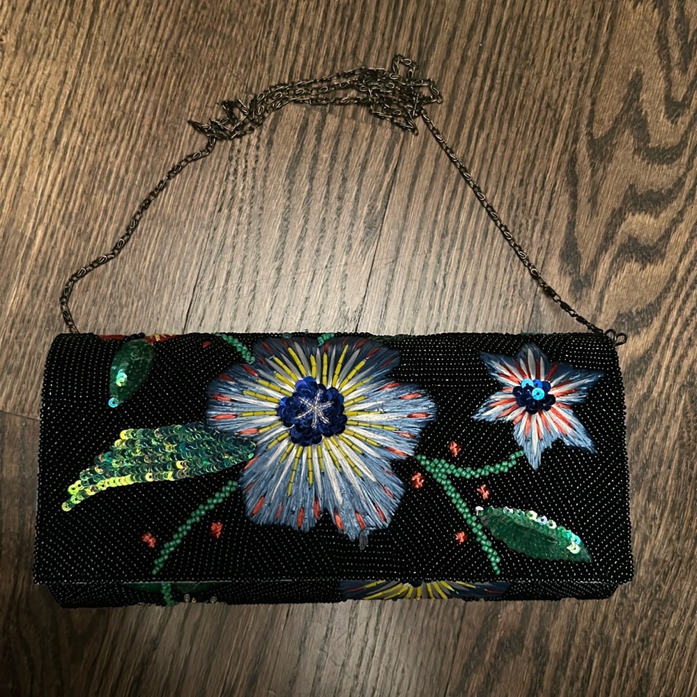 Black beaded purse